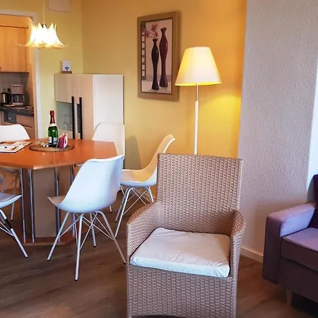Residenz Seeblick Whg 4, Mit Gartenzugang Apartman Sellin