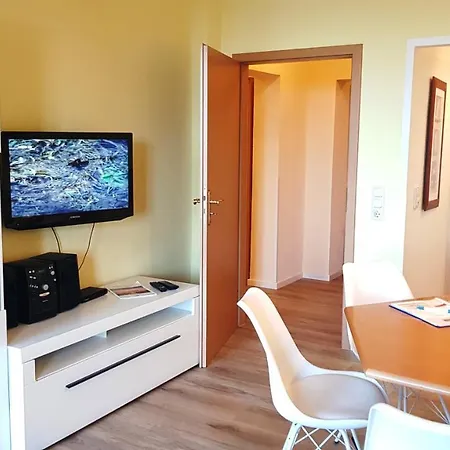 Residenz Seeblick Whg 4, Mit Gartenzugang Sellin (Rugen)