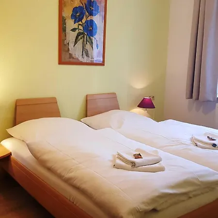 Residenz Seeblick Whg 4, Mit Gartenzugang Apartment *