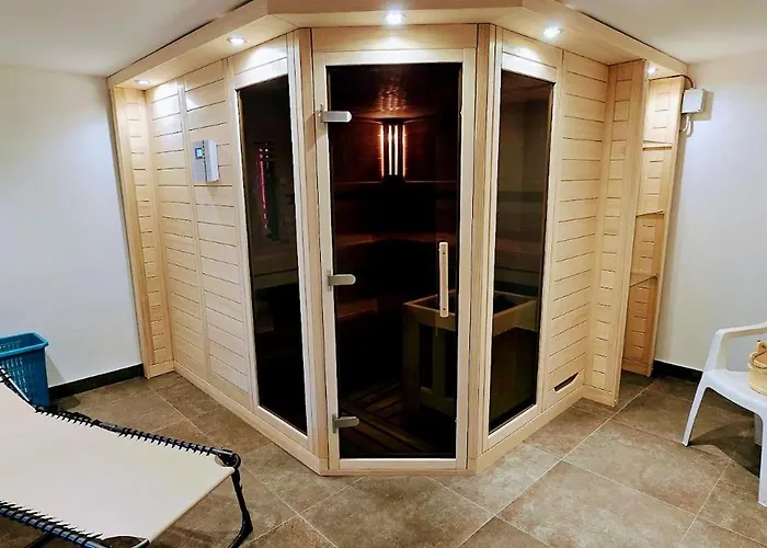 Residenz Seeblick Whg 4, Mit Gartenzugang ゼリン