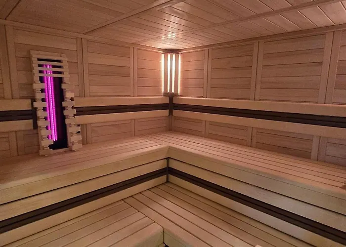 アパート Residenz Seeblick Whg 4, Mit Gartenzugang ゼリン